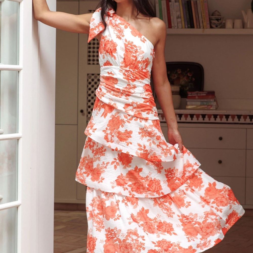 Selfie Leslie Orange Floral One-Shoulder Dress